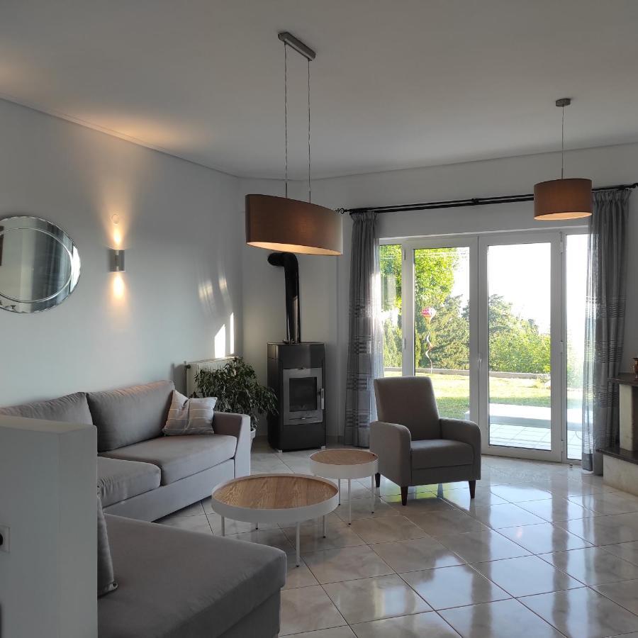 Sea Breeze Villa Resmo Dış mekan fotoğraf