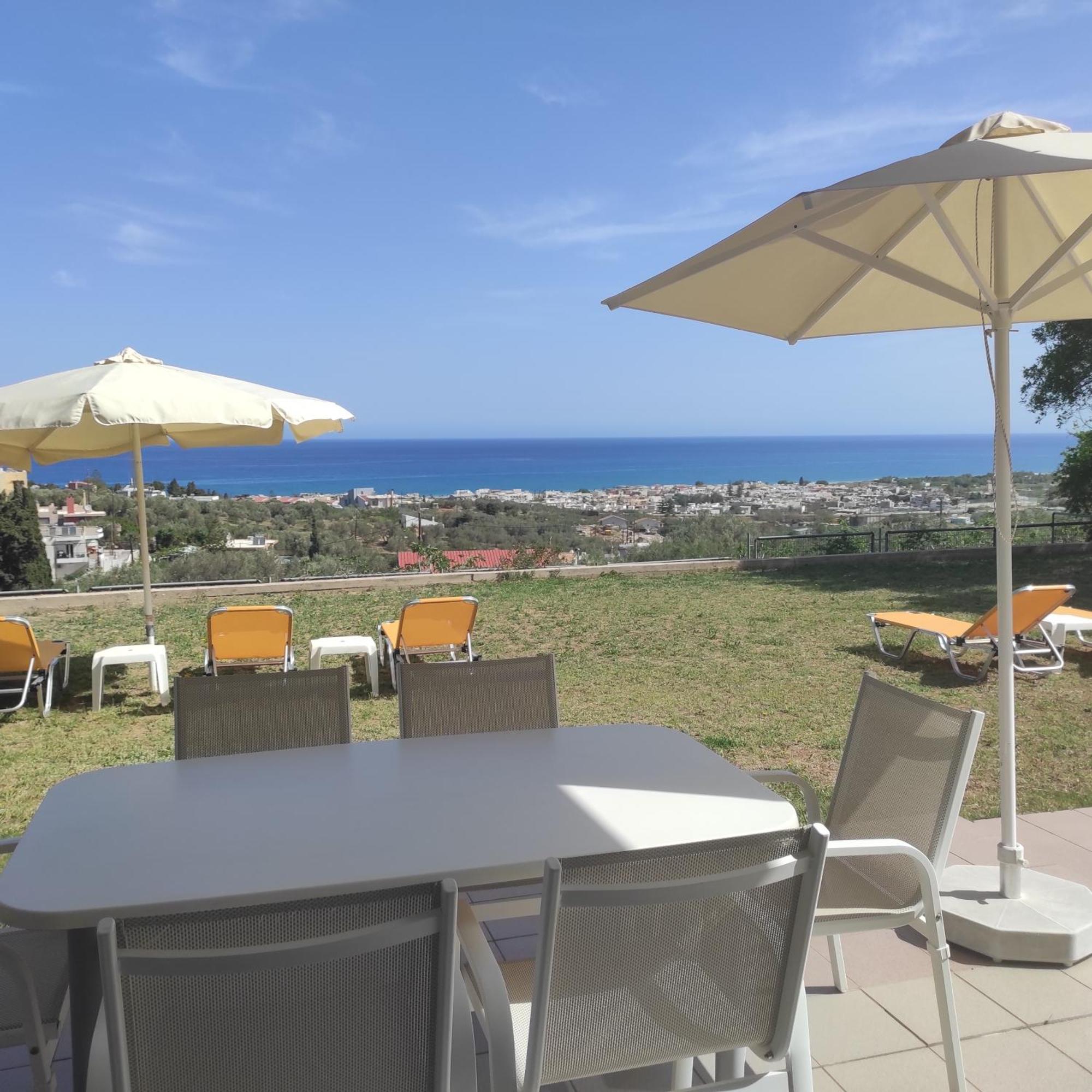 Sea Breeze Villa Resmo Dış mekan fotoğraf