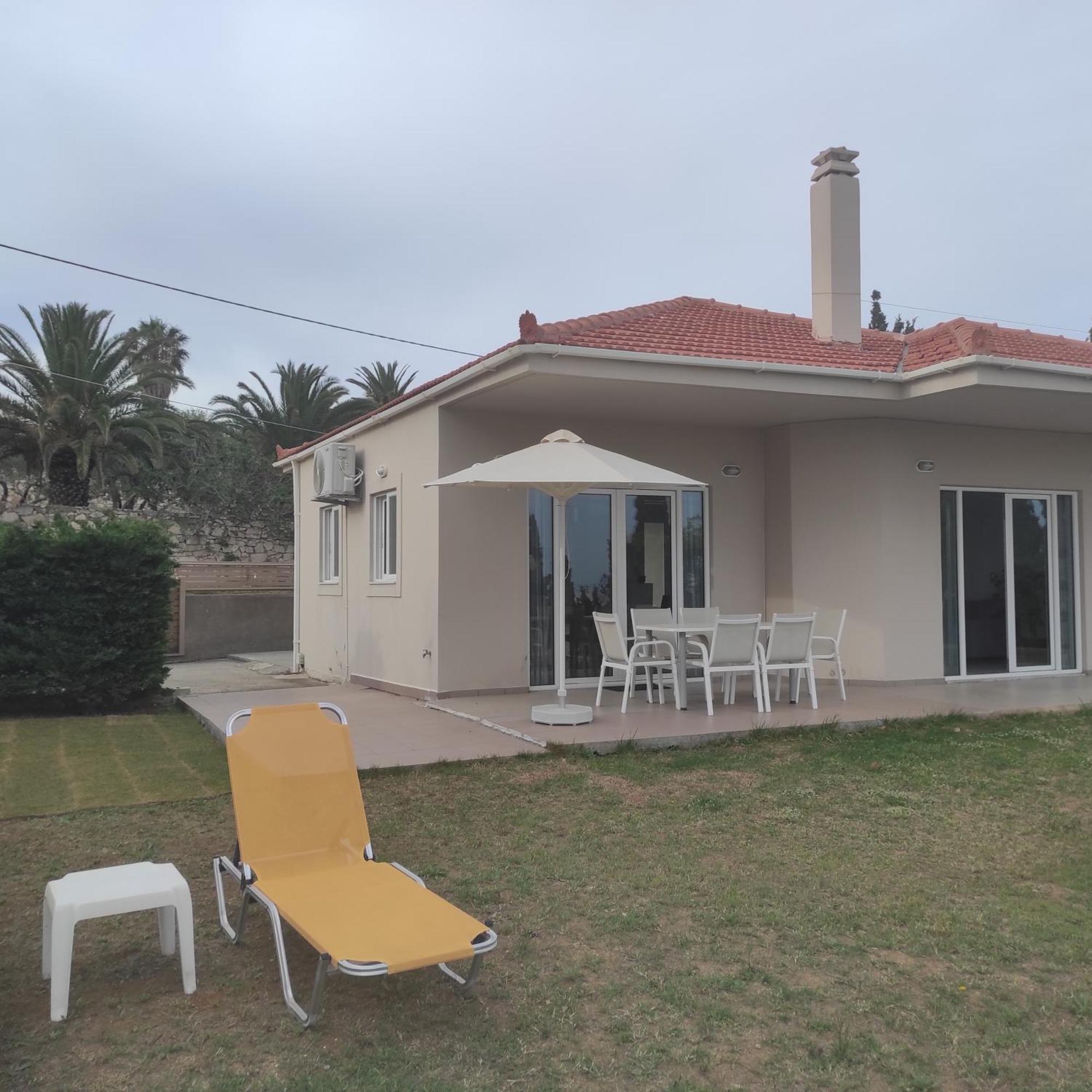Sea Breeze Villa Resmo Dış mekan fotoğraf