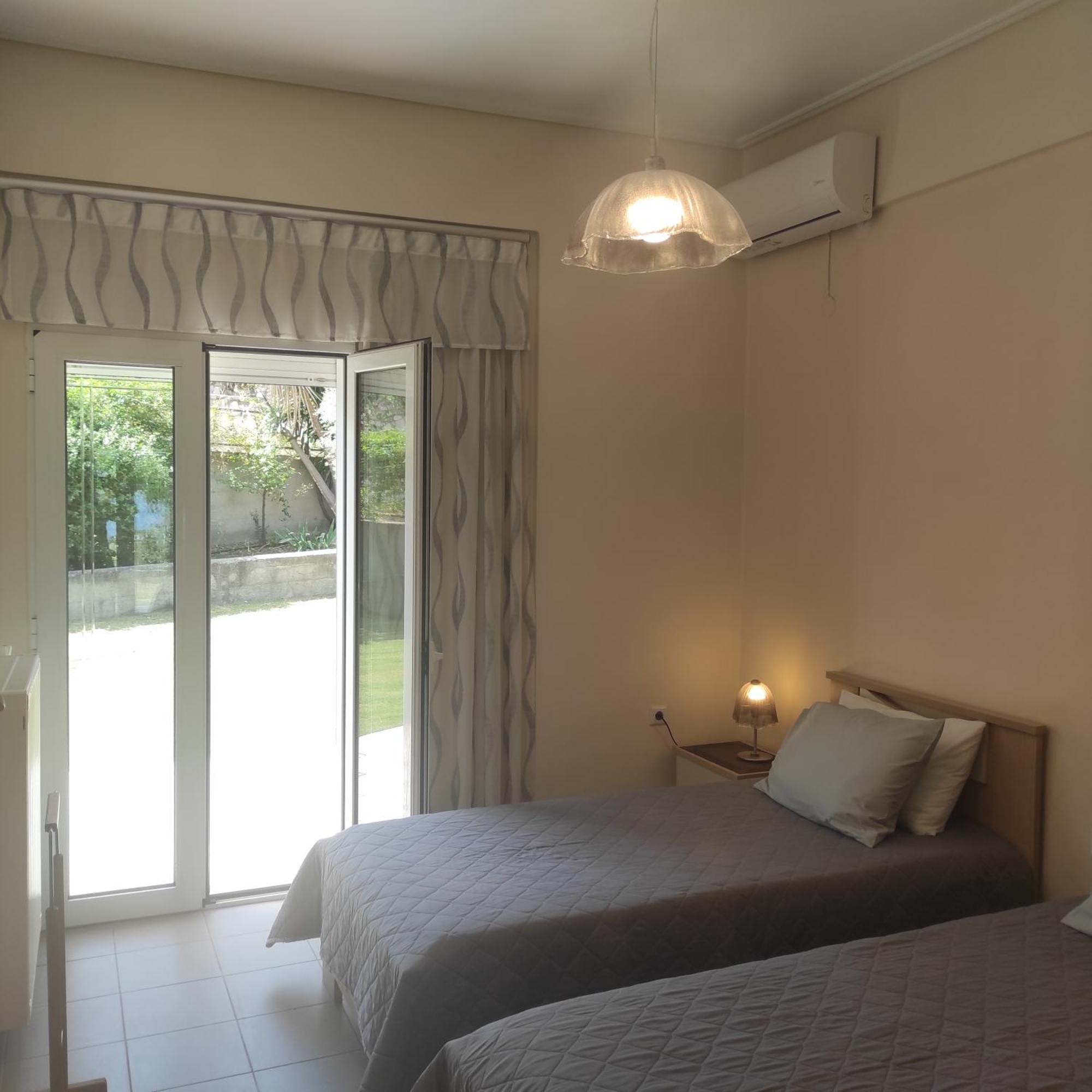 Sea Breeze Villa Resmo Dış mekan fotoğraf