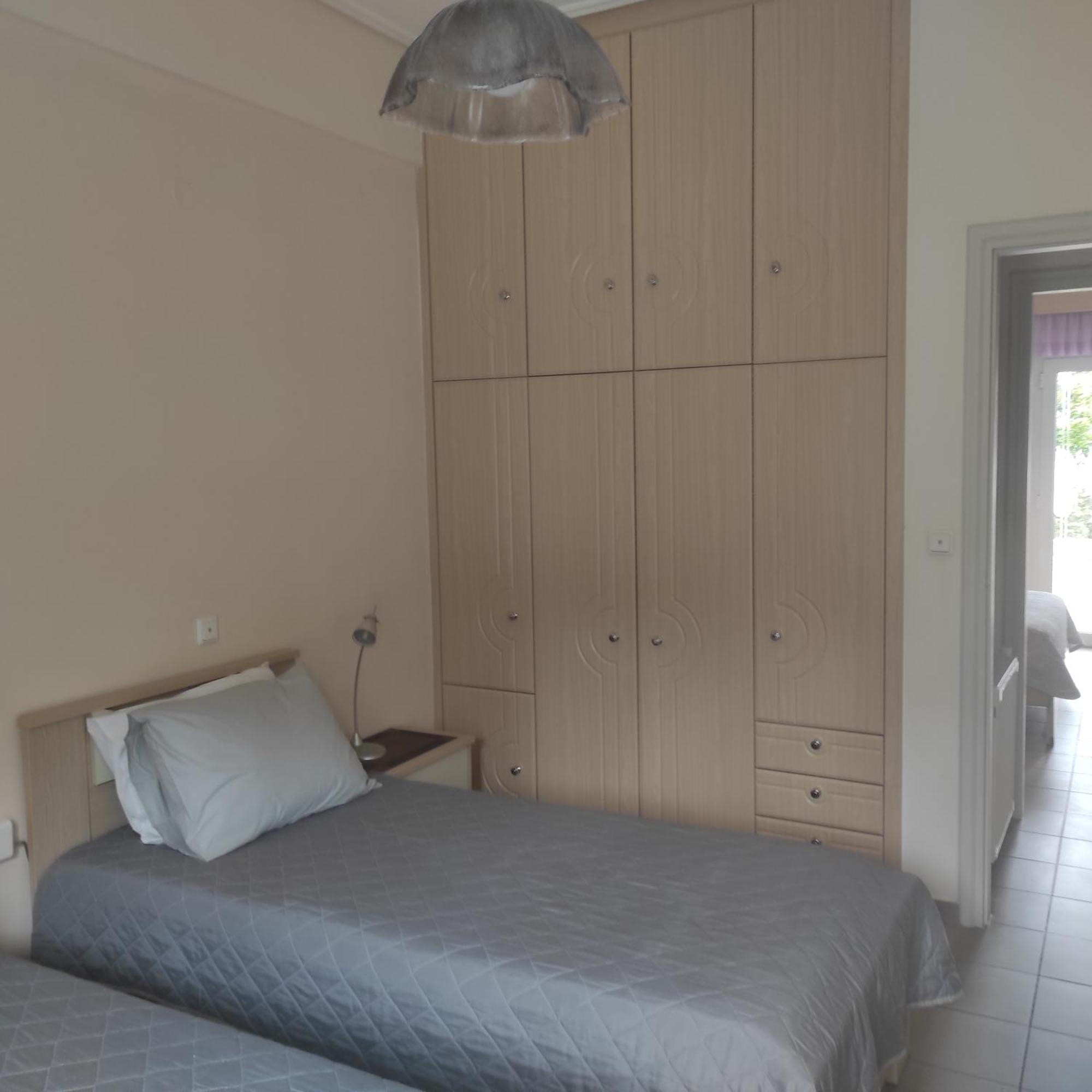 Sea Breeze Villa Resmo Dış mekan fotoğraf